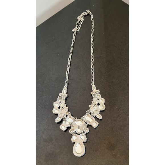 Charming Charlie Vintage Facet Opal Glass Statement Necklace - Picture 4 of 6
